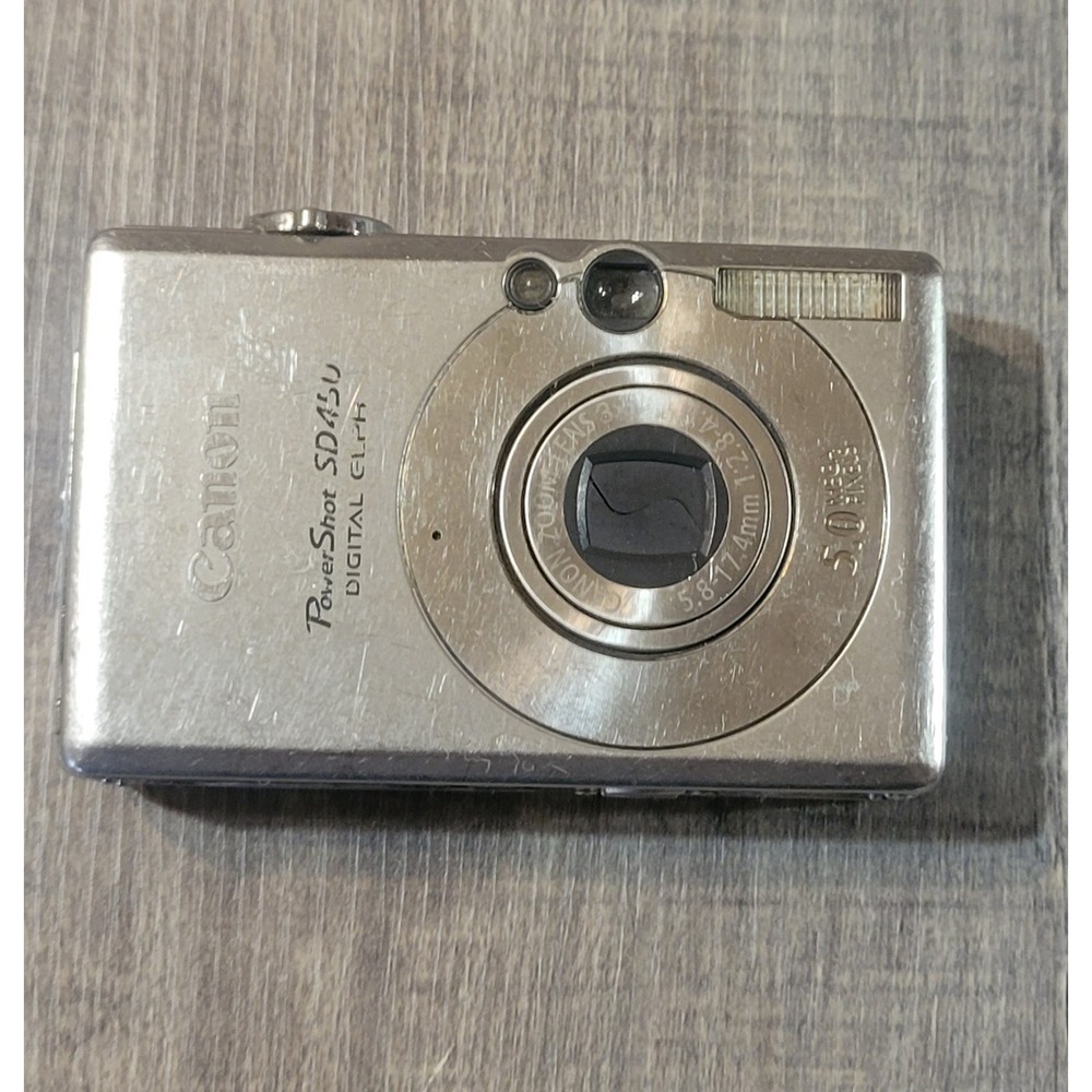 Canon PowerShot SD450 Digital ELPH 5.0MP Silver Compact Camera PC1158